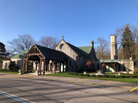 Use of the Forest Lawn Chapel for Memorial Services - Forest Lawn