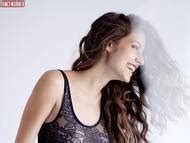 Naked Aida Flix Added By Charlipon