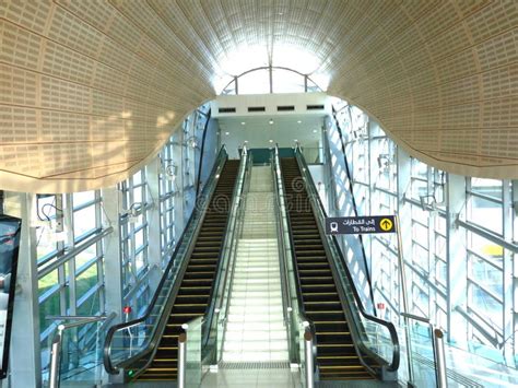 Dubai Metro Train Station stock image. Image of travel - 10957941