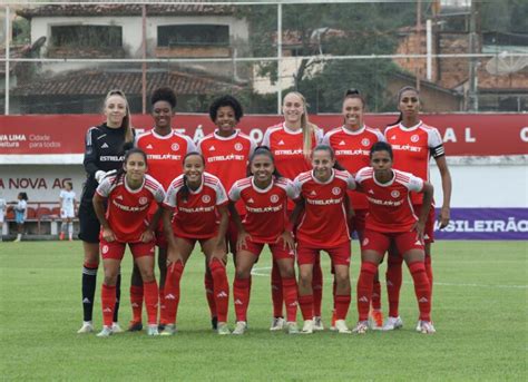 Gurias Coloradas S O Superadas Em Minas Sport Club Internacional