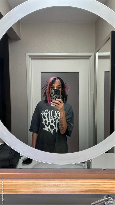 Dakota Kai Nude OnlyFans Leaks Fappening FappeningBook