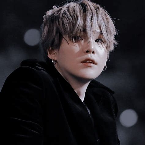 𝑫𝑬𝑺𝑪 Suga Aesthetic Suga Icons Suga Aesthetic Icons Suga Bts Aesthetic Suga Dark Icons Bts