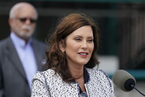 Michigan Gov. Gretchen Whitmer tests positive for COVID-19 | AP News