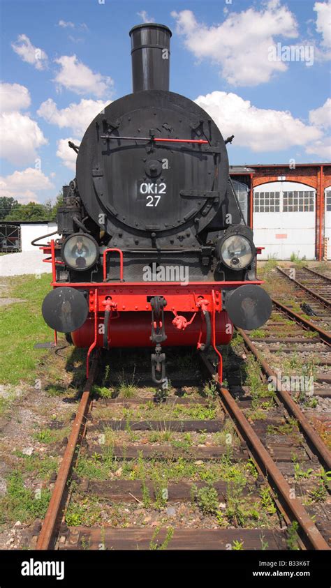 Old steam engine locomotive Stock Photo - Alamy