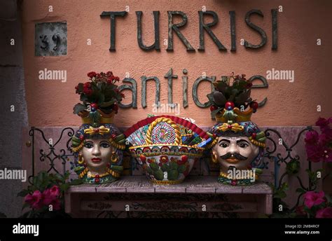 Taormina sicily art hi-res stock photography and images - Alamy