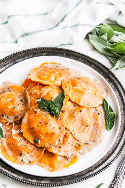 Sage Brown Butter Sauce Butternut Squash Ravioli Aberdeen S Kitchen