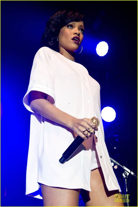 Rihannas 777 Tour Wraps In Nyc With Jay Z Exclusive Photo 2761975