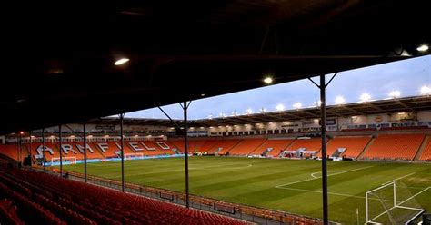 Police Horse Dies After Being Speared Through Stomach At Blackpool Fc