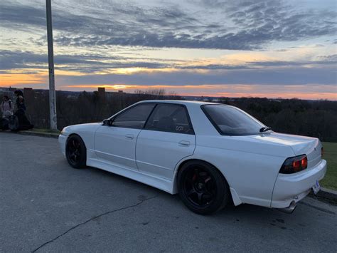 R32 sedan trim and seals : r/SkyLine