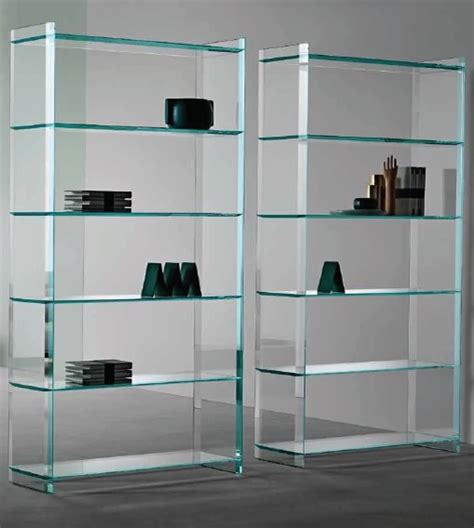 Quiller Showcase Apik Glass