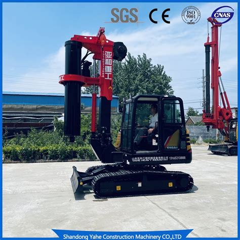 Small Hydraulic Crawler Rotary Excavating Drilling Rig Machine For