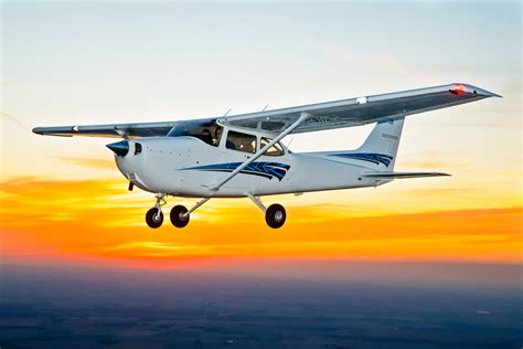 Textron Aviation Receives Order For 20 Cessna Skyhawk Aircraft