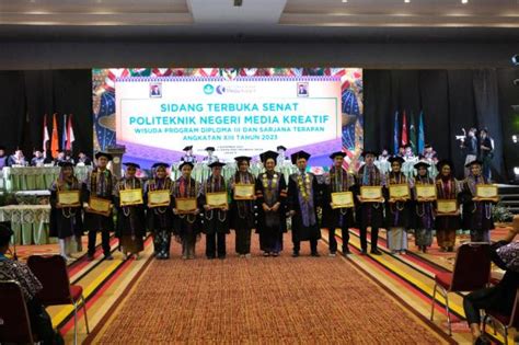 Wisudawan Polimedia Siap Terjun Ke Dunia Usaha Dan Industri