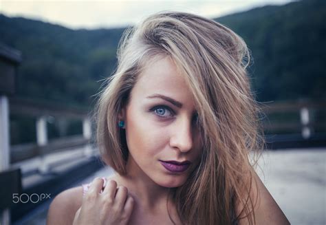 Women Face Blonde Portrait Blue Eyes Depth Of Field 500px Wallpaper