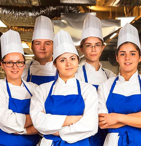 Cursos De Cocina Profesionales Escuela De Cocina Azafrán