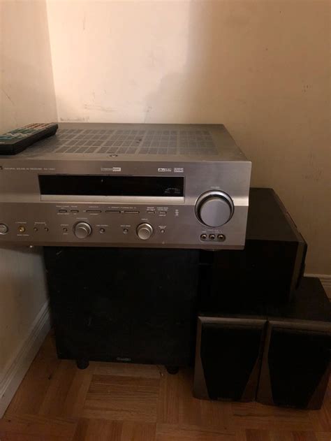 Yamaha AV RX V557 Receiver With Surround Sound Speakers Yamaha RX