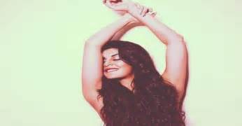 Jacqueline Fernandez Hot Top Less Photo Posted On Instagram Ayupp Fact Check