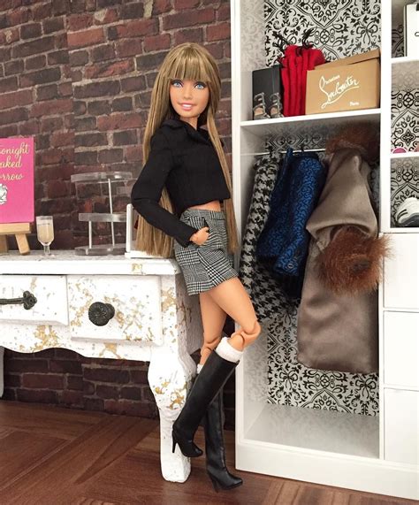 Es Muy Dificil Ser Yo Mia Colucci Barbie Re Root In South Beach Blonde And A New M M Body