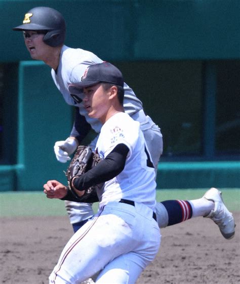 慶応ー広陵（3回戦）全国高校野球2023 夏の甲子園 [写真特集7 23] 毎日新聞