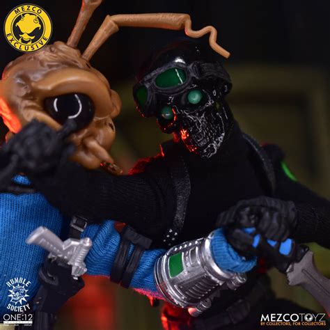 Krig 13 Black Skulls Mezco Exclusive 4colorheroes