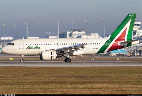 EI IML Airbus A319 112 Alitalia Maik Voigt JetPhotos