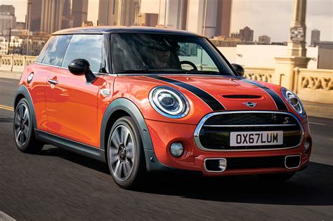 2019 Mini Hardtop and Convertible First Look: More Unique Touches