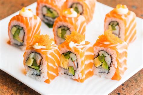 Sushi salmon roll 2818620 Stock Photo at Vecteezy