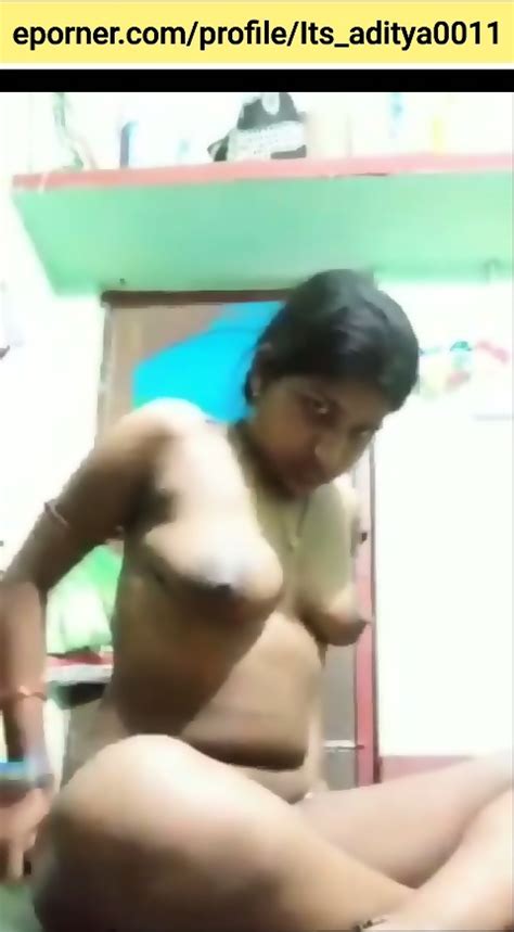 Desi Mature Boudi Bhabhi Recording Her Mastrubation Video For Lover