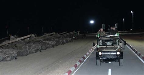 Chanegriha Supervise Lex Cution Dun Exercice Tactique Nocturne En E