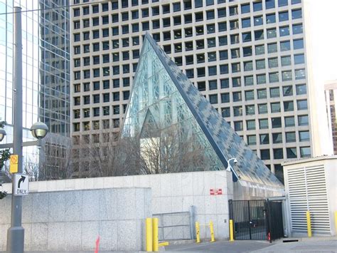 Entrance To Dallas Underground Tunnel Mall Flickr Photo Sharing