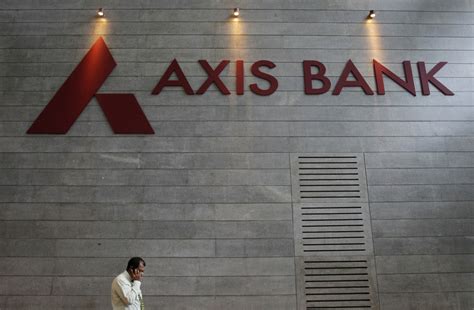 Freecharge Employees Unhappy With Axis Bank Takeover Plan To Approach