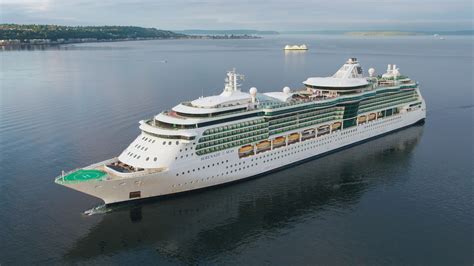 Serenade Of The Seas 964pp For 14 Nights In An Outside Cabin From