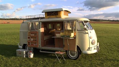 VanLife A geração nômade motorizada Mochileiros