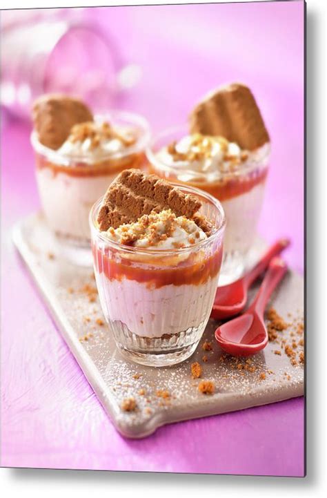 Mousse De Petits Suisses Aux Noix Caramelisees Et Speculoos Petits