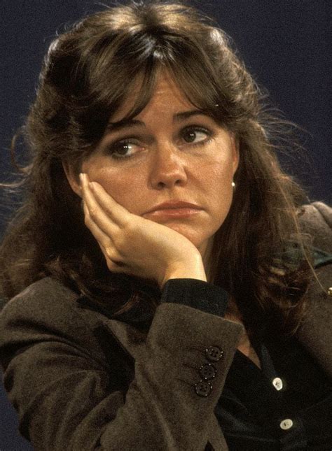 Sally Fields Worst On Screen Kiss A Surprising Revelation Readthisstory