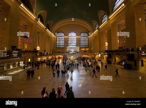 Grand Central Station Ticket Hall Stock Photo - Alamy