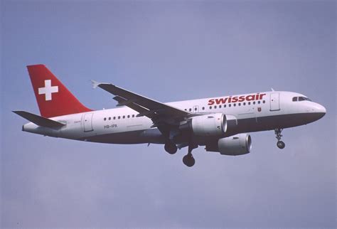41af - Swissair Airbus A319-112; HB-IPX@ZRH;09.10.1998 | Flickr