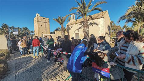 COLAS POR EL FUROR DE VER A LOS REYES MAGOS EN LA TORRE VAILLO SOLFM