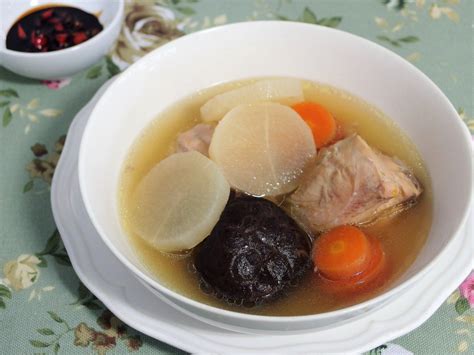 Daikon Mushroom And Chicken Soup Recipe