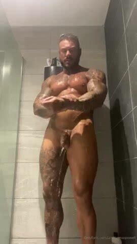 Bodybuilder Hot Shower ThisVid 中文