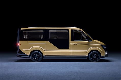 Video: Volkswagen's New All-electric Moia Minibus