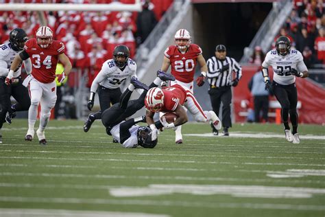 Wisconsin Football players to watch vs Northwestern