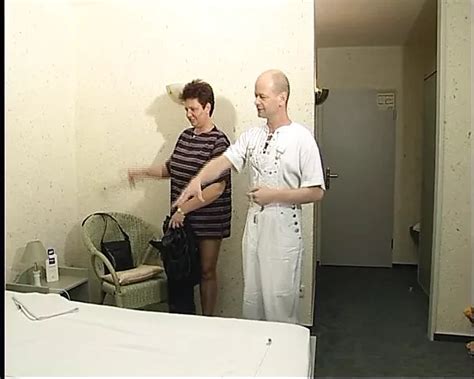 Du Bist Eine Drecksau Ne Ich Bin Nur Der Maler Porn XHamster