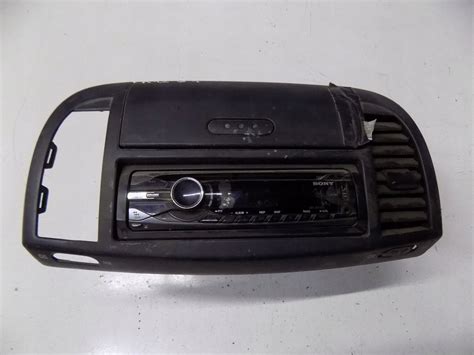 NISSAN MICRA K12 PANEL RADIO CD CDX GT550U CDX GT550UI Sony Za 139 30