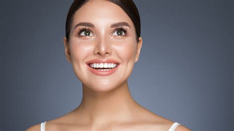 9 Types Of Veneers Pros And Cons Body Expert