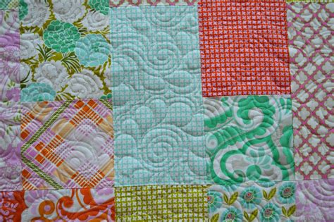 Happy Quilting Fat Quarter Fizz