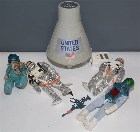 Lot 1475 Action Man Space Capsule And Astronauts