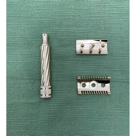 Fatip Gold Slant "Lo Storto" Open Comb Razor