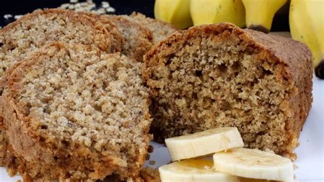 Bolo de banana aveia Sem açúcar e sem farinha Amando Cozinhar