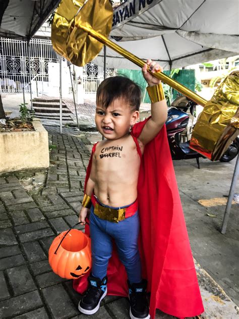 LOOK: This Cutie Dressed Up as Captain Barbell to Celebrate Filipino ...